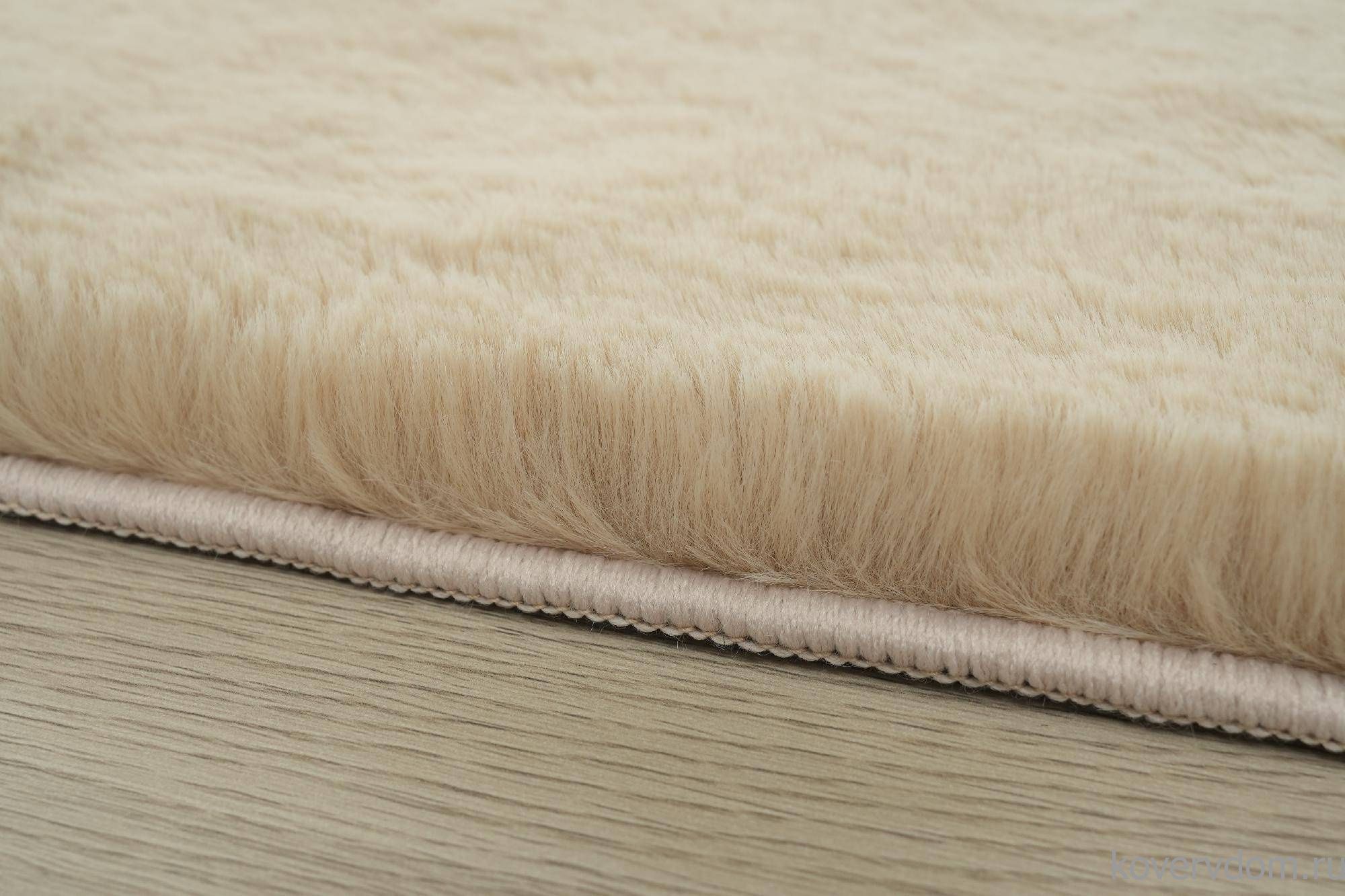 Ковер из искусственного меха RABBIT-A PX2000 CAMEL Круг Ковер из искусственного меха RABBIT-A PX2000 CAMEL Круг