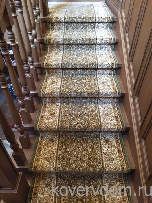 Ковровая дорожка шерстяная Floare MAGIC 287-5542 с укладкой на лестницу